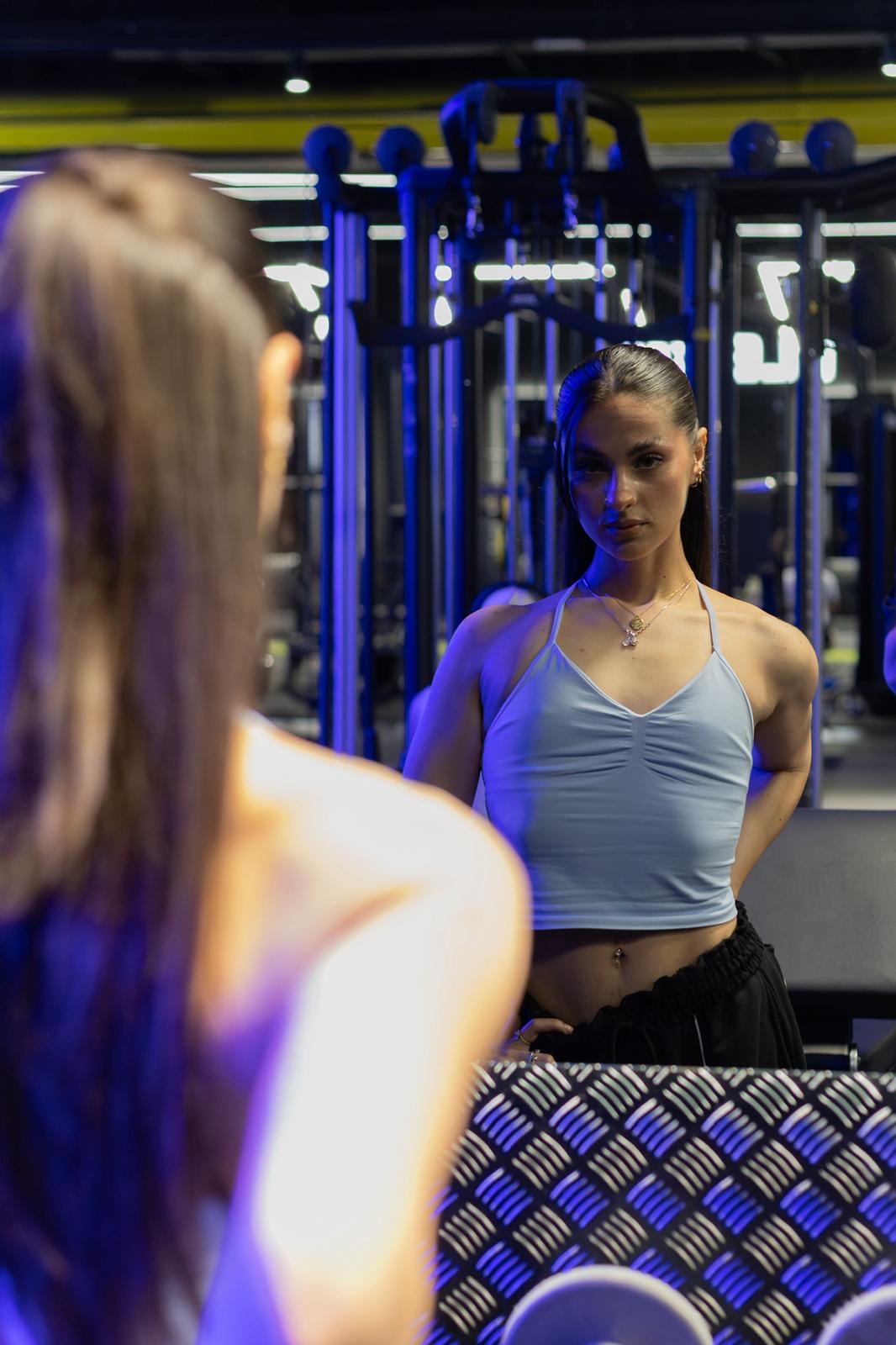 Mimi en el gimnasio, entrenadora de MIMISSFITT
